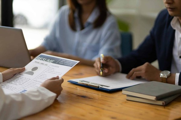 Trouvez un emploi rapidement avec l'agence emploi suisse romande